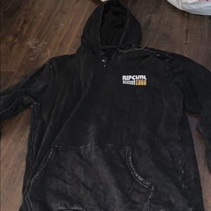 Black long sleeve hoodie Rip Curl sweatshirt!